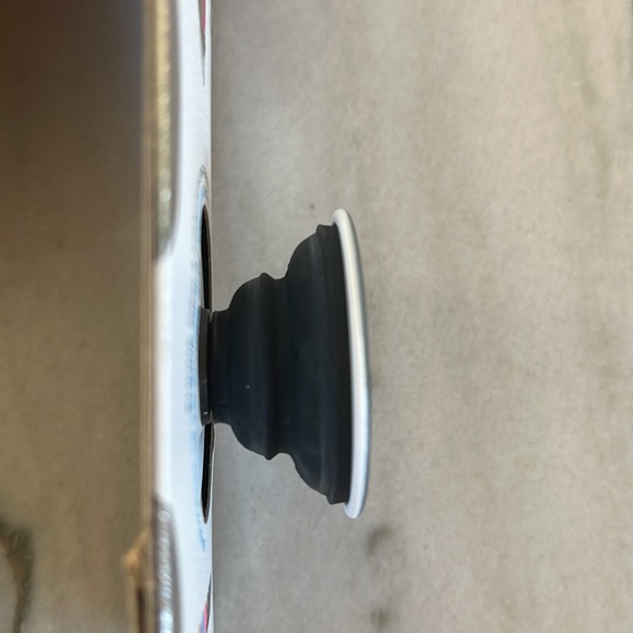 Brand new popsocket camera lens design. - Picture 8 of 8